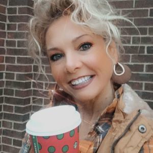 Meet your Posher, Janette